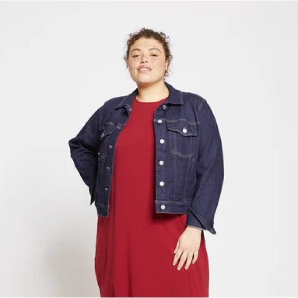 Universal Standard | M (18-20) Kelsey Denim Jacket in Dark Indigo - Picture 2 of 10